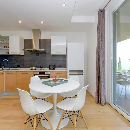 Diamante By Garda Apartment *
