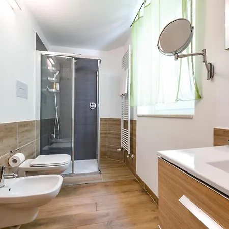 Diamante By Garda Apartment Gardone Riviera
