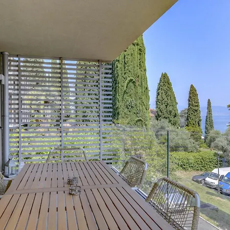 Diamante By Garda Apartment Gardone Riviera